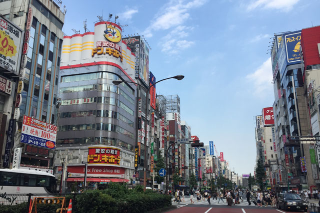 新宿店 ブース内